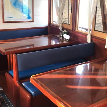 Hotel en barco Rhythm Floating Accom - Split