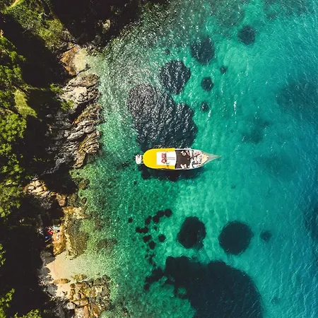 Hotel en barco Rhythm Floating Accom - *