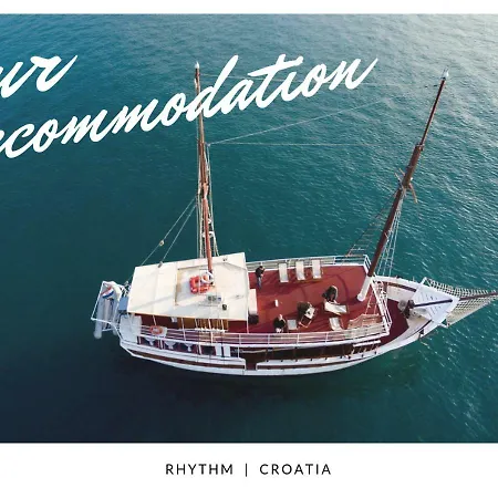 Rhythm Floating Accom - Hotel en barco Split