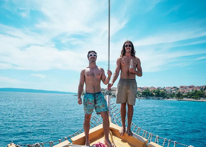 Hotel na wodzie Rhythm Floating Accom -